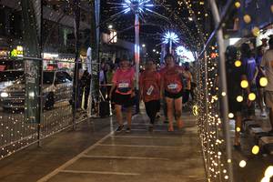 BIB: 4133
                            <button type="button" onclick="openModal(26274667)" class="btn btn-primary btn-sm float-right btn-popup" data-toggle="modal" data-target=".modal-high-quality">
                        <i class="fas fa-shopping-cart"></i> Add to Cart
                    </button>
                                            <button type="button" onclick="isThisMe(26274667, true)" class="btn btn-success btn-sm float-right btn-popup btn-isme hidden" data-toggle="tooltip" data-placement="bottom" title="นี่คือรูปของคุณใช่ไหม คลิกที่นี่เพื่อเอาเข้าอัลบั้ม">
                        <i class="fas fa-plus"></i> Add to album
                    </button>
                    <button type="button" onclick="isThisMe(26274667, false)" class="btn btn-warning btn-sm float-right btn-popup btn-isnotme hidden">
                        <i class="fas fa-ban"></i> Remove from album
                    </button>